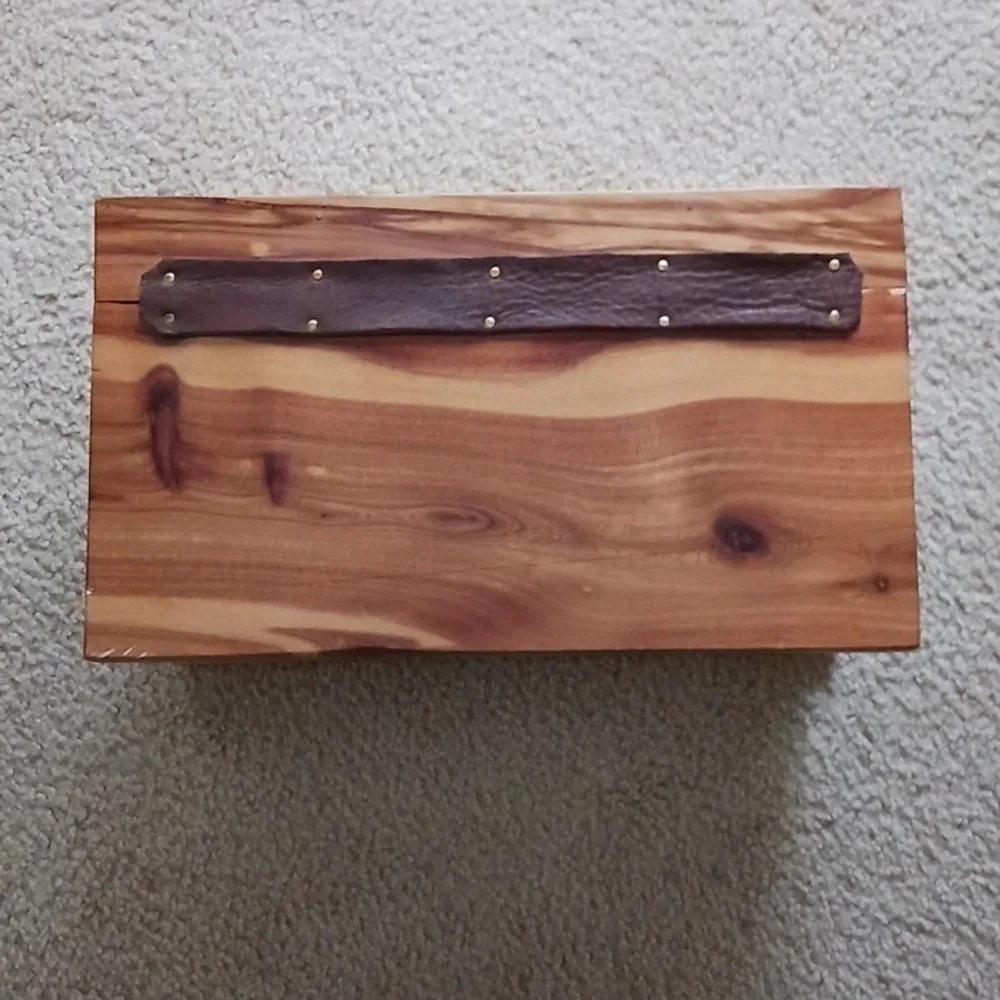 Vintage Handcrafted Small Jewelry Box/Chest